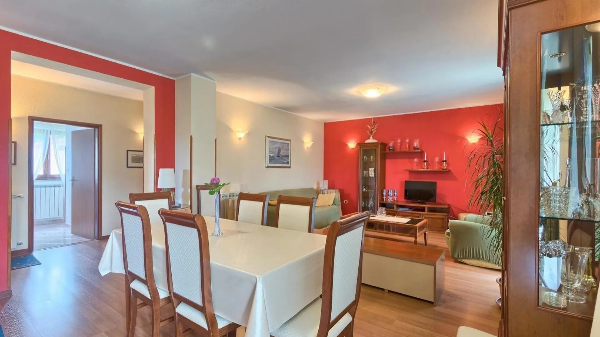 Ferienhaus Mit Privatpool Fuer 10 Personen Ca 188 Qm In Zarecje, Istrien Binnenland Von Istrien Croatia